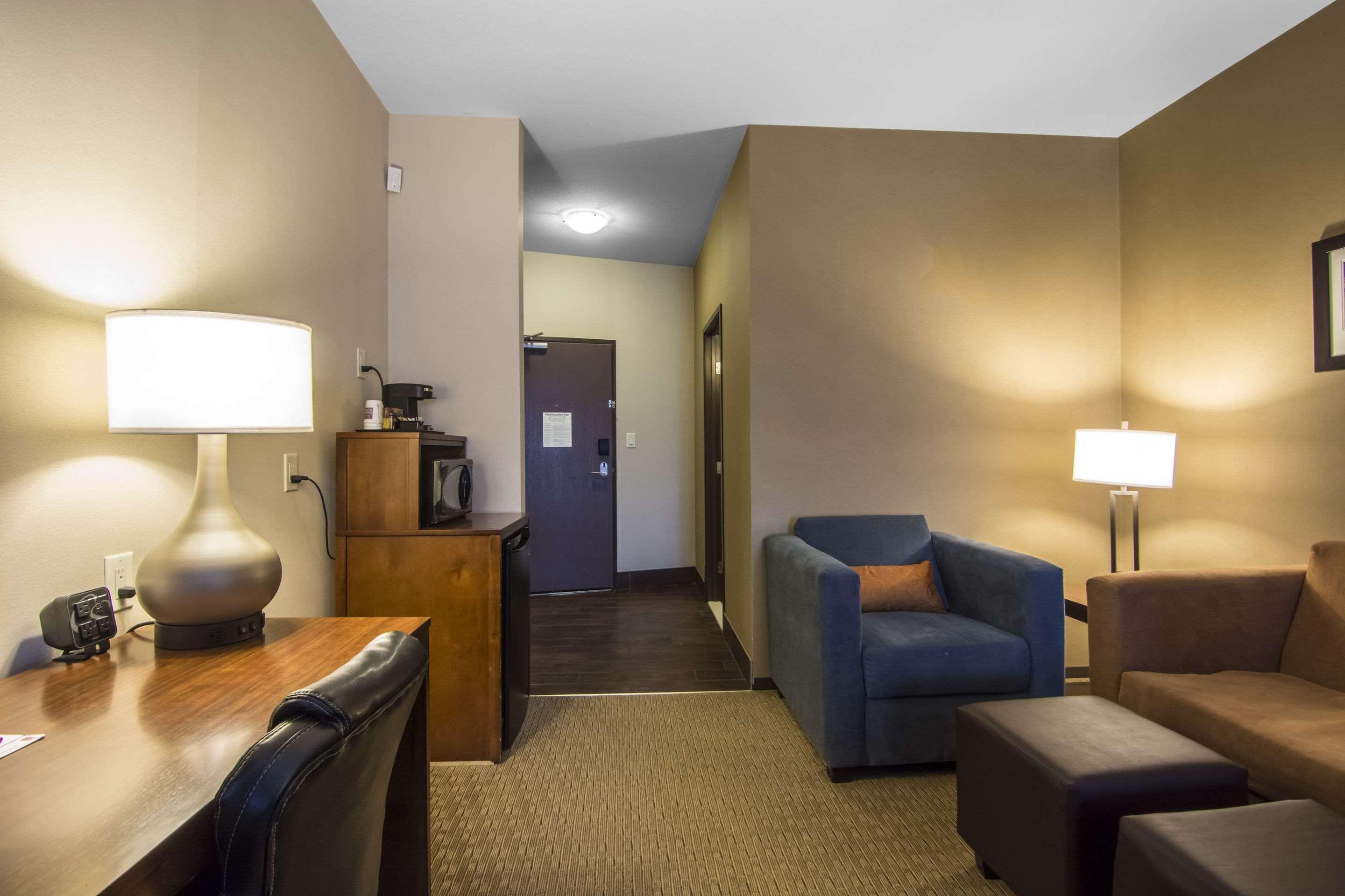Comfort Suites Saskatoon Exteriér fotografie