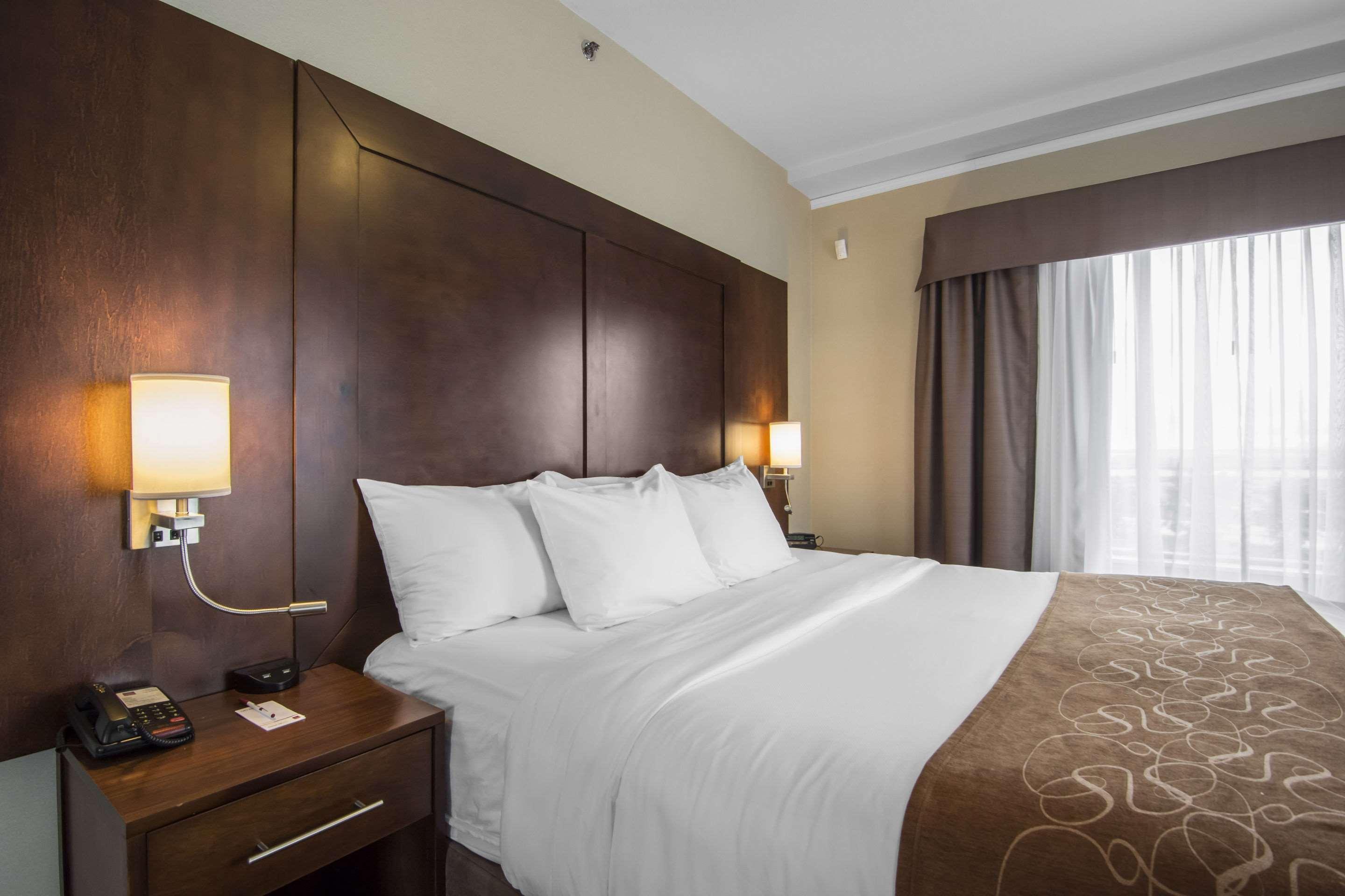Comfort Suites Saskatoon Exteriér fotografie