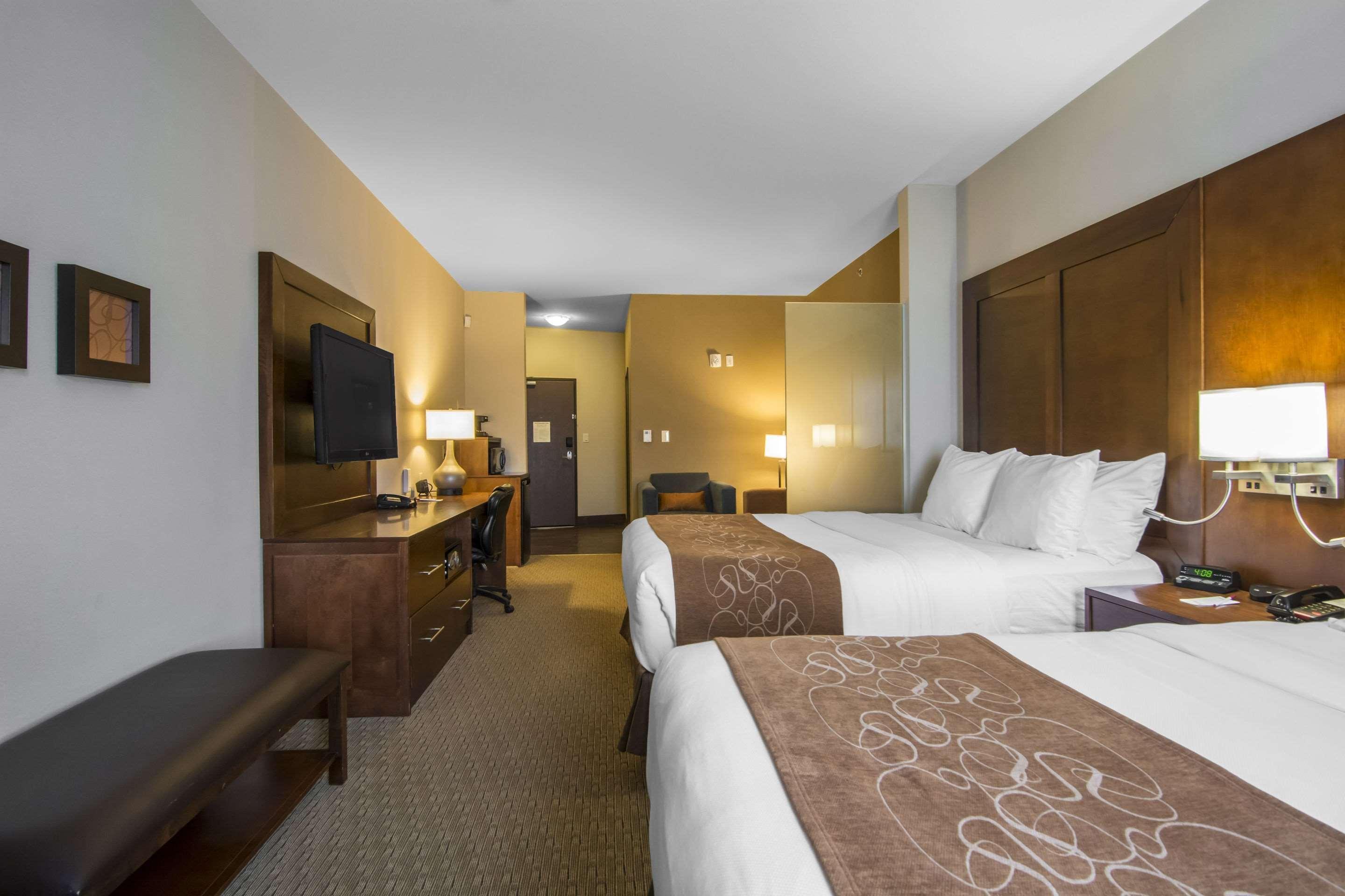 Comfort Suites Saskatoon Exteriér fotografie